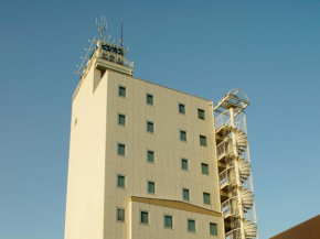 Гостиница Business Hotel Chateau Est Takamatsu  Такамацу